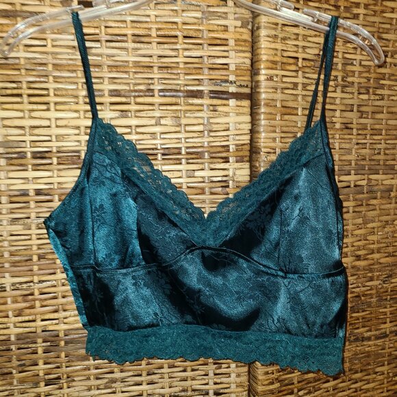 Boho Rock Moto Boho Green Satin Lace Trim Wireless Crop Top SZ L - Picture 3 of 5